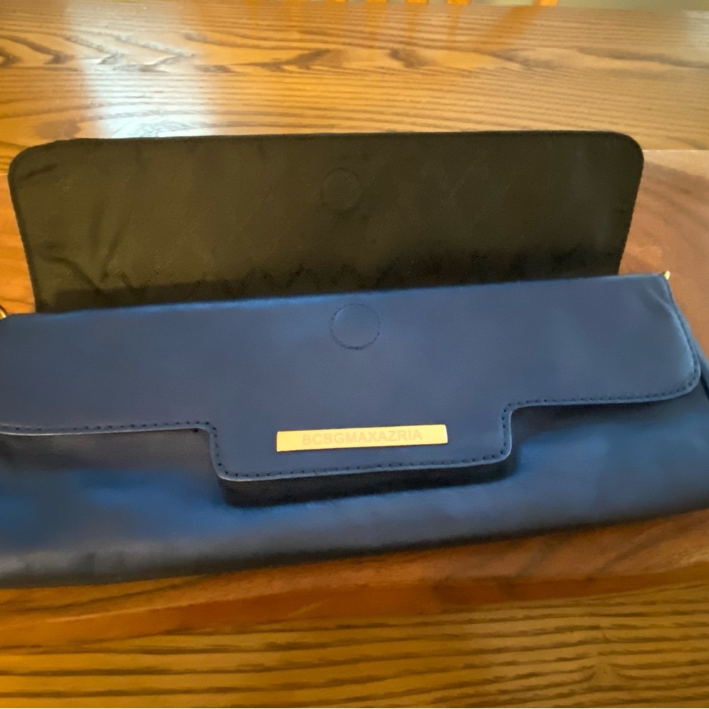 NWOT. BCBG Maxazria navy blue (shimmery look) clutch/shoulder strap handbag. - Picture 3 of 13